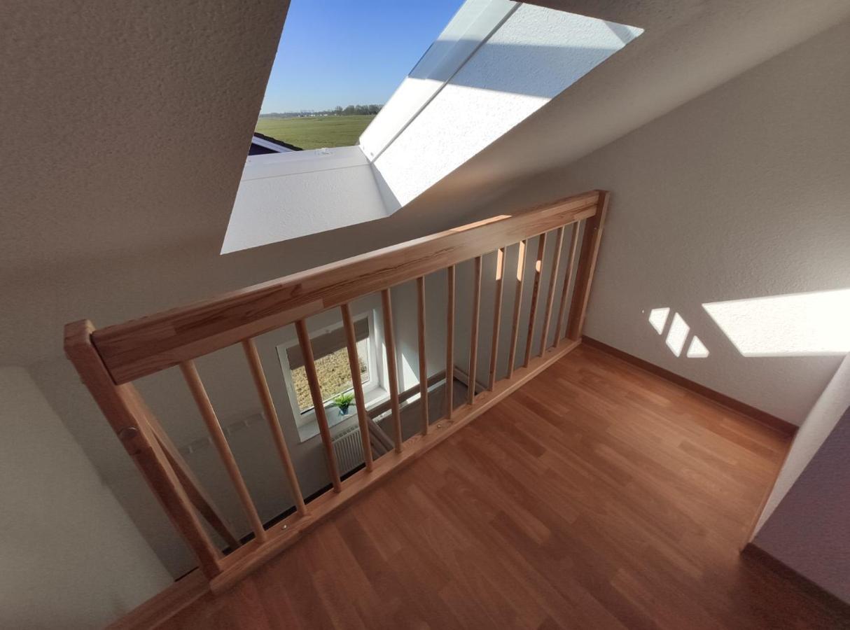Haus Jadehuus Vila Schweiburg Exterior foto